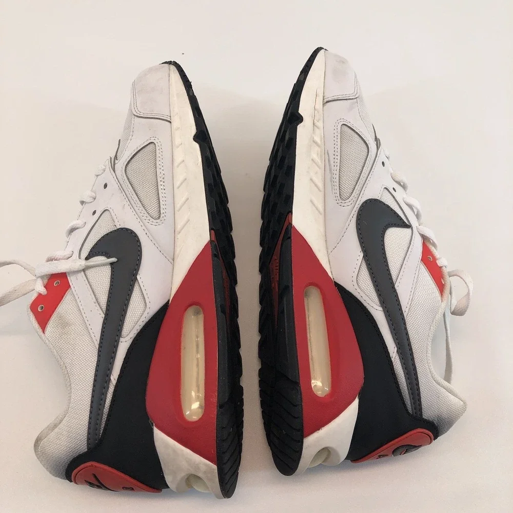 Nike Air Max IVO Mens Size 11.5 White Black Red Athletic Running Shoe CD1540-100